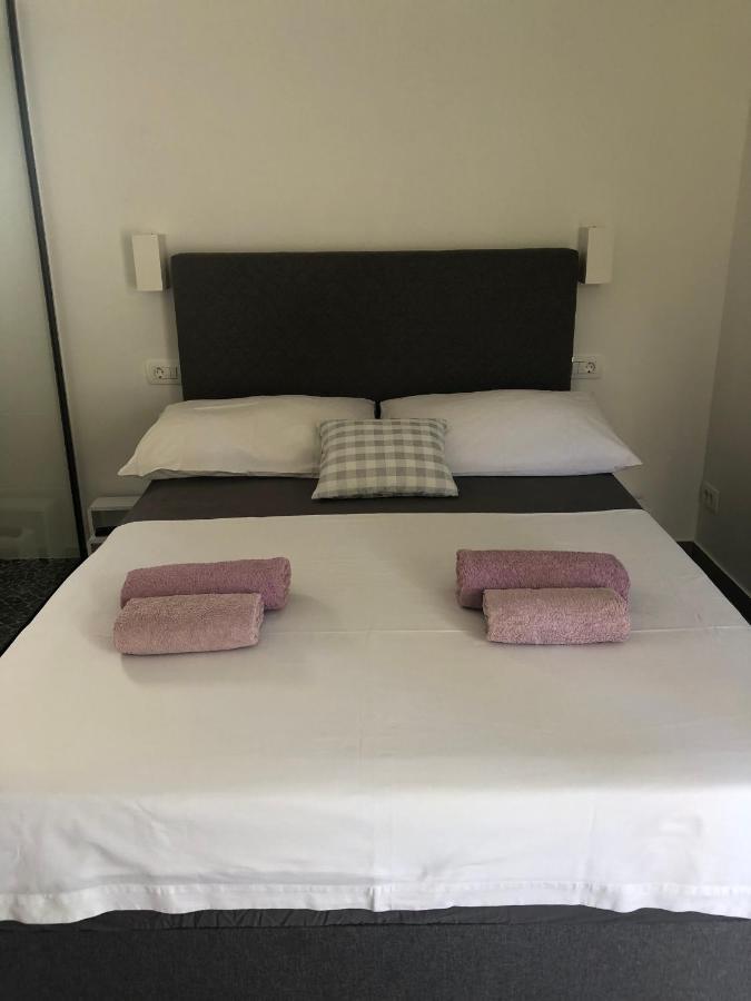 Apartmani Milka I Jozo Omis Ngoại thất bức ảnh