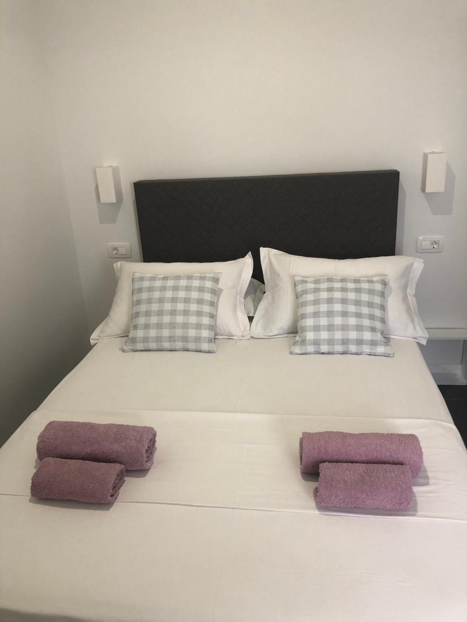 Apartmani Milka I Jozo Omis Ngoại thất bức ảnh