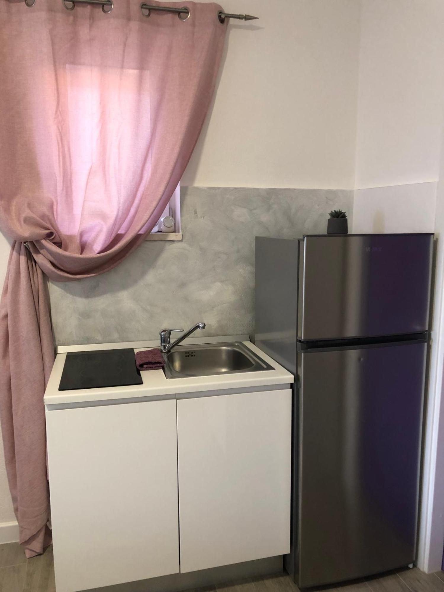 Apartmani Milka I Jozo Omis Phòng bức ảnh