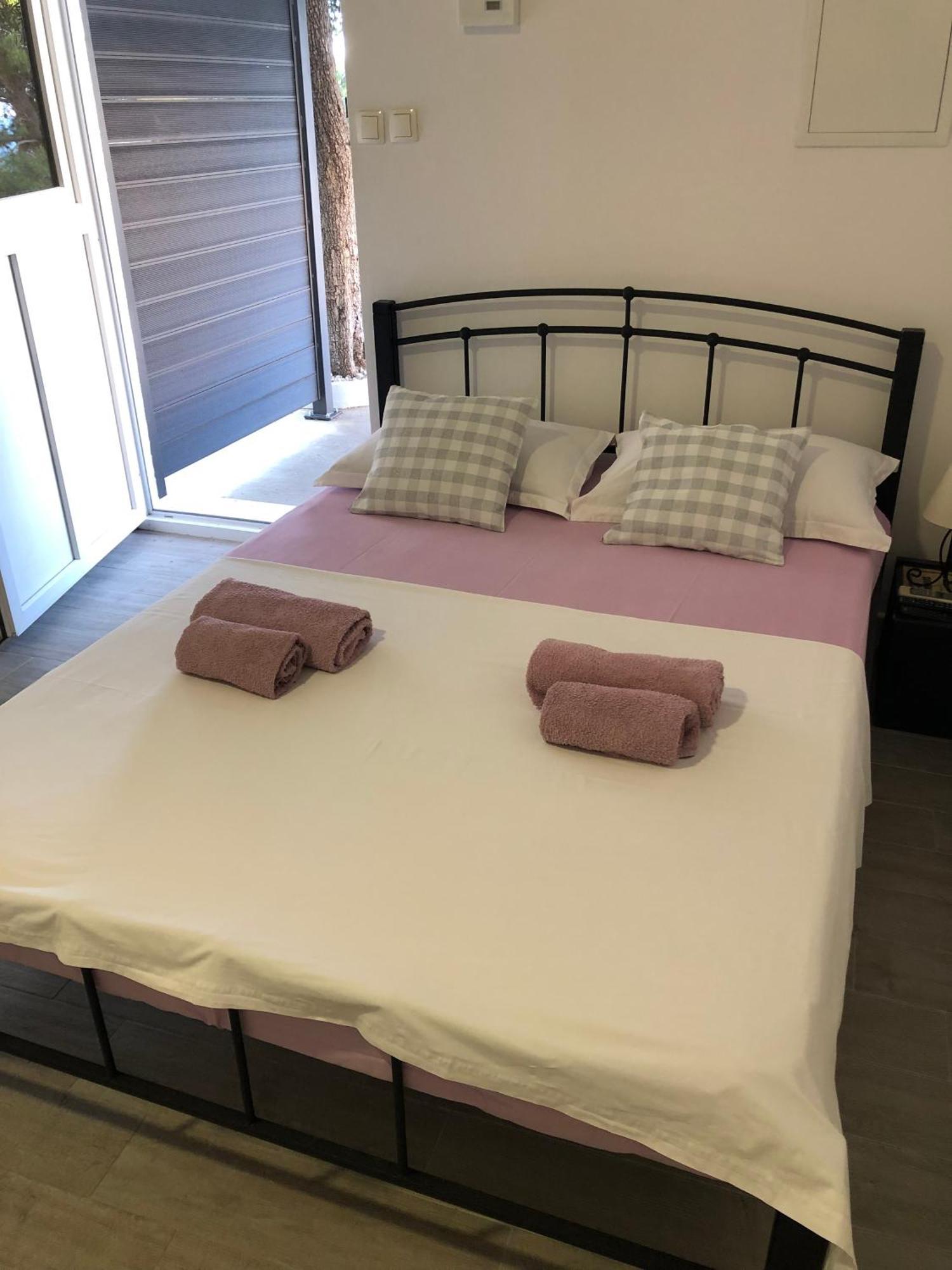 Apartmani Milka I Jozo Omis Phòng bức ảnh